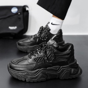 Nouvelles baskets décontractées pour hommes style coréen Printemps 2025, respirantes, blanches, rehaussantes, avec doublure en maille, design polyvalent - Product Image 2