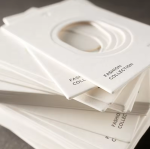 Thẻ đu giấy chất lượng cao hai màu phù hợp tùy chỉnh theo nhu cầu của bạn vật liệu dày thẻ may giấy thân thiện với môi trường - Product Image 2