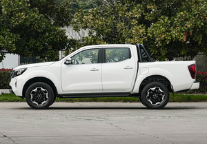 รถกระบะดีเซล 4x4 ขนาดเล็ก 2.3 ลิตร เทอร์โบ รับน้ำหนัก 490 กก. กระบะมาตรฐาน เกียร์ธรรมดา 6 สปีด สำหรับงานอเนกประสงค์ ขาย - Product Image 4