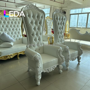 Sillas de Trono LEDA de Cuero PU Duradero con Respaldo Alto Dorado, Silla Real para Bodas, Asiento para Novios, Decoración para Bodas - Product Image 3