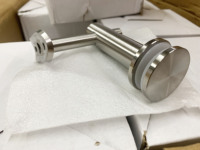 Support amovible de main courante en acier inoxydable pour garde-corps en verre extérieur Condibe