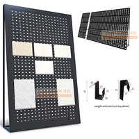 Nouveau design Présentoir autoportant en marbre, quartz, céramique artificielle, pierre et métal pour carreaux de salle d'exposition et panneaux perforés