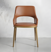 Chaise de salle à manger en cuir pleine fleur italien, nouvelle chaise d'appoint de salle à manger minimaliste italienne haut de gamme de luxe léger, design de créateur