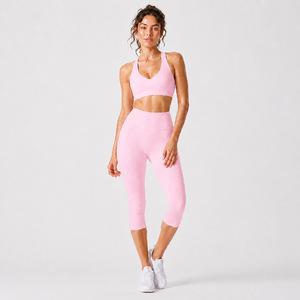 Nouvel ensemble de yoga 2026 pour <span class=keywords><strong>femme</strong></span> : soutien-gorge de <span class=keywords><strong>sport</strong></span> à maintien élevé, anti-choc et push-up, et pantalon <span class=keywords><strong>capri</strong></span> – Tenue de <span class=keywords><strong>sport</strong></span> active pour gym et fitness - Product Image 5