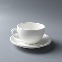 Tasse et soucoupe en porcelaine blanche écologique de 300 ml, tasse de barista pour l'art latte, vente en gros pour les cafés