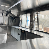 Food Truck Commercial Personnalisé : Aménagement Intérieur sur Mesure, Remorque de Restauration Mobile pour Festivals, Foires et Zones Urbaines