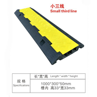Protecteur de câble en plastique et caoutchouc jaune et noir avec extrémités emboîtables, antidérapant, rampe de câble à trois canaux, portable pour événements scéniques