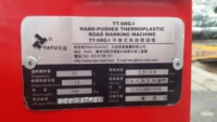 Machine de marquage routier thermoplastique Machine de marquage routier thermoplastique TATU à vendre