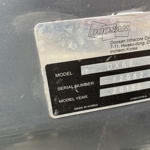 Mini Excavadora Usada de Alta Calidad en Venta, 6t, Marca Coreana Doosan Dx60, Motor Yanmar, 90% Nueva, Buen Rendimiento - Product Image 6