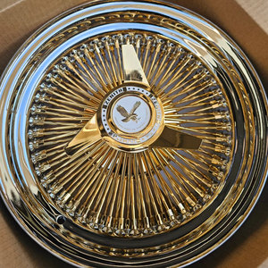 Jantes à rayons chromées 13x7, 72 rayons colorés, 2 barres, système Knock-Off - Product Image 4