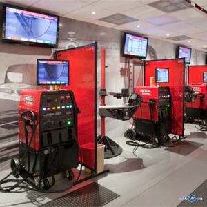 Simulateur de soudage Lincoln Electric Vrtex 360, machine d'entraînement à la réalité virtuelle pour la pratique des compétences de soudage - Product Image 3