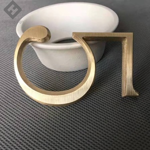 Letras cepilladas personalizadas de latón macizo, letrero de Metal decorativo con grabado láser de fábrica - Product Image 5