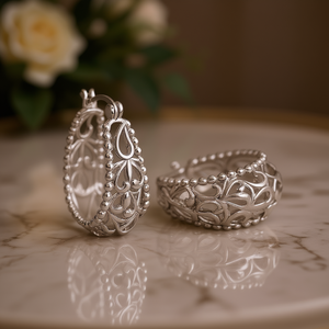 Orecchini a Cerchio in Argento 925 Bianco Champagne con Motivo Floreale, Gioielli Classici da Donna per Uso Quotidiano - Product Image 2