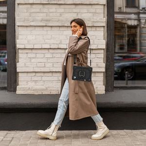 เคสกันกระแทกแบบนุ่ม รุ่น Soft Light พร้อมสายสะพายไหล่ ช่องใส่ปากกา และฝาปิดหมุนได้ สำหรับ Huawei Mate Pad 11.5S - Product Image 4