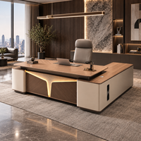 Bureau de direction de qualité commerciale en bois avec éclairage d'ambiance pour immeuble de bureaux administratifs modernes
