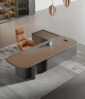 Bureau de direction de luxe haut de gamme au design moderne avec plateau en panneau en forme de L et ensemble de chaises pour usage domestique