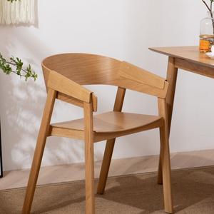 Fauteuil de salle à manger en bois massif de style moderne et luxueux, dossier créatif, design simple, mobilier en bois pour cafés/boutiques de thé au lait - Product Image 1