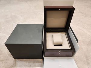 Montres de plongée automatiques mécaniques unisexes de luxe en gros avec chronographe et résistance à l'eau de 10 bars - Product Image 6