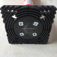 Disponible Flexible Re-Bound Traffic Delineator Post durable en plastique sécurité routière panneau réfléchissant Avertissement colonne Route Pile