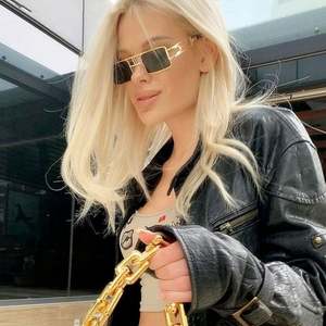 Lunettes de soleil rétro tendance avec logo personnalisé, pour hommes et femmes, monture métallique petite, style punk, carrées, 2021 - Product Image 3