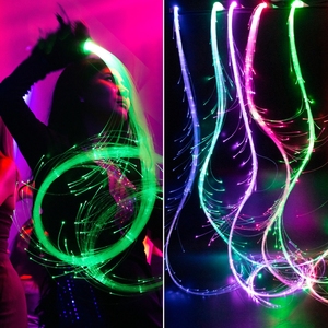 Fouet lumineux à fibres optiques LED avec effet de lumière clignotante à l'extrémité des fibres, pour la danse - Product Image 1