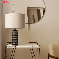 Lampe de table d'éclairage décorative exquise de luxe avec base en marbre pour salle de lecture ou chambre à coucher