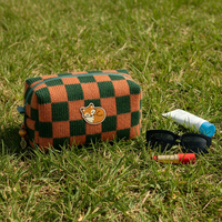 Nouvelle Trousse de Maquillage 2026 Broderie Renard Mignon à Carreaux, Pochette Cosmétique Tricotée à la Main, Organisateur de Maquillage Esthétique Unique