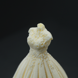 Gâteau au chocolat et crème au fromage saveur mousse <span class=keywords><strong>exotique</strong></span> glacée, design robe de mariée - Product Image 5