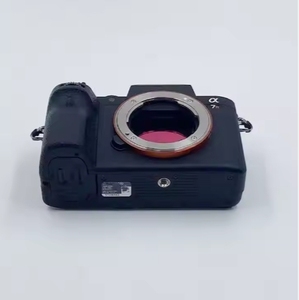 ขายส่งกล้อง DSLR มือสอง <span class=keywords><strong>A7</strong></span> IV ระดับมืออาชีพ ความละเอียด 24MP ถ่ายวิดีโอ 4K ระยะโฟกัส 24 มม. ซูมออปติคอล รอยขีดข่วนเล็กน้อย เกรด TikTok - Product Image 5