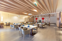 Ensemble de meubles de restaurant rustiques classiques résistants aux intempéries pour l'extérieur, Paris, Afrique du Sud, pour salle à manger d'hôtel