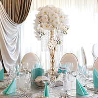 Support de fleurs en cristal haut pour mariage, chemin de table, porte-fleurs artificiels en métal haut avec perles de cristal