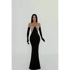 Vestido de Gala Largo Negro Elvera para Mujer con Detalles Brillantes, Cuello Alto, Decoración con Cuentas y Cintura Impero, Estilo Fiesta - Product Image 3