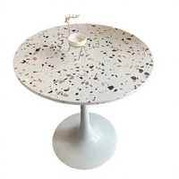 Ensemble de table basse convertible et extensible en fer forgé rectangulaire au design moderne avec plateau en marbre terrazzo, style classique et luxueux pour salon