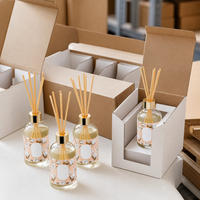 MZJF Diffuseur cylindrique 100 ml avec bâtonnets en bois naturel et collier doré pour parfum d'ambiance, durée de vie 1 mois