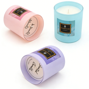 Bougie parfumée en verre mat luxueux à la cire de soja, cadeau pour la fête des pères, forme pilier, sans fumée, parfumée, vente en gros de bougies aromatiques - Product Image 2