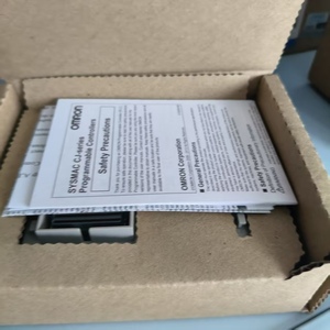 Módulo de Expansión PLC CJ1W-MAD42 en Oferta, Entrada/Salida Analógica 4-20mA 0-10V para Control de Automatización Industrial - Product Image 3