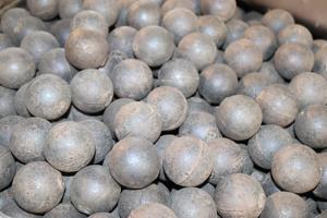 Billes de broyage en acier inoxydable à haute teneur en chrome 50 mm Haute efficacité de broyage Vincasting Industrie chimique - Product Image 5