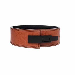 Cinturón de Levantamiento de Pesas 2026 con Logotipo Personalizado, Soporte Lumbar Transpirable e Impermeable, de Cuero, para Hombres y Mujeres - Product Image 2