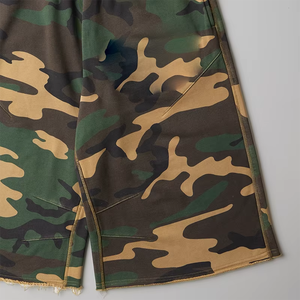 Pantalones Cortos Largos de Felpa con Estampado Completo de Camuflaje Oversize, Estilo Desgastado, con Logotipo Personalizado, Venta al por Mayor, ¡Gran Demanda! - Product Image 3