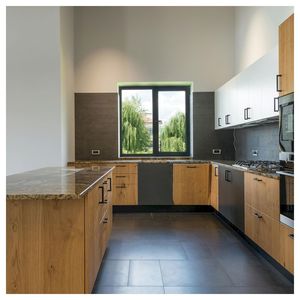 Gabinetes de Cocina <span class=keywords><strong>Prima</strong></span> con Cuerpo de Madera Sólida <span class=keywords><strong>Natural</strong></span> Pintada, Acabado con Pintura Ecológica <span class=keywords><strong>y</strong></span> Encimera de Piedra - Product Image 4