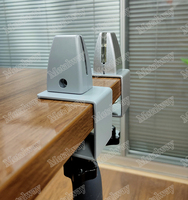 Pince de fixation latérale pour cloison amovible de bureau ou de restaurant, support de bureau en forme de U, pince de fixation pour écran de bureau
