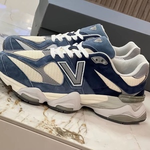 Chaussures de sport tendance, marque branchée, chaussures de créateur luxueuses, chaussures de tennis amortissantes et respirantes, style estival - Product Image 1