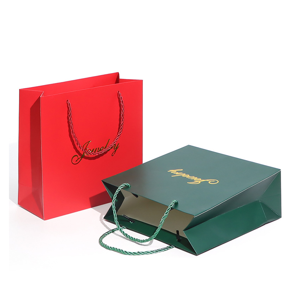 Eco-Friendly High Grade White Cardboard Paper Bag Luxury Gift Bag With Handle Paper Bag for Shopping/Gift/ Packaging