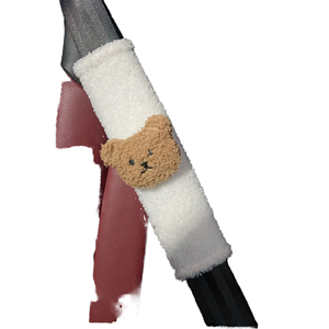 Housse <span class=keywords><strong>de</strong></span> <span class=keywords><strong>ceinture</strong></span> <span class=keywords><strong>de</strong></span> sécurité souple universelle pour <span class=keywords><strong>voiture</strong></span>, accessoire d'intérieur automobile en polyester pelucheux chaud pour la protection des épaules - Product Image 1