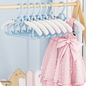 <span class=keywords><strong>Cintres</strong></span> pour vêtements de bébé, <span class=keywords><strong>cintres</strong></span> pour vêtements de maison, <span class=keywords><strong>cintres</strong></span> rétractables en plastique spécifiques aux bébés, <span class=keywords><strong>lot</strong></span> de dix - Product Image 1