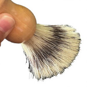 Brocha de Afeitar de Madera Ecológica Hecha a Mano con Cerdas Naturales para Hombres, Papá, Novio - Product Image 4