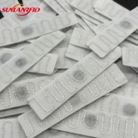 Hotel ropa médica uniforme Lino lavable RFID etiquetas de ropa NFC Mini UHF 860-960MHz etiquetas de lavandería Tech tela textil