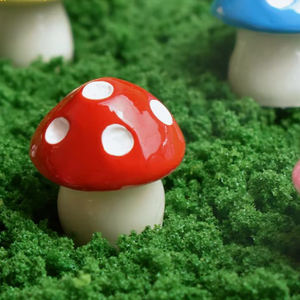 Precio al por mayor: Adornos de resina 3D con forma de setas Kawaii, cabujones de resina, decoración para jardín de hadas, dijes de comida en miniatura - Product Image 5