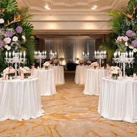 Décoration de banquet de luxe, décoration de mariage, centre de table en cristal transparent à plusieurs bras, LED pour la décoration de mariage