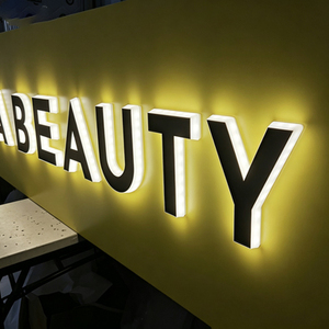 ป้ายโลโก้สแตนเลสและอะคริลิคแบบกำหนดเอง พร้อมไฟ LED สำหรับใช้งานกลางแจ้ง ติดตั้งง่าย รูปทรงสี่เหลี่ยมผืนผ้า - Product Image 1